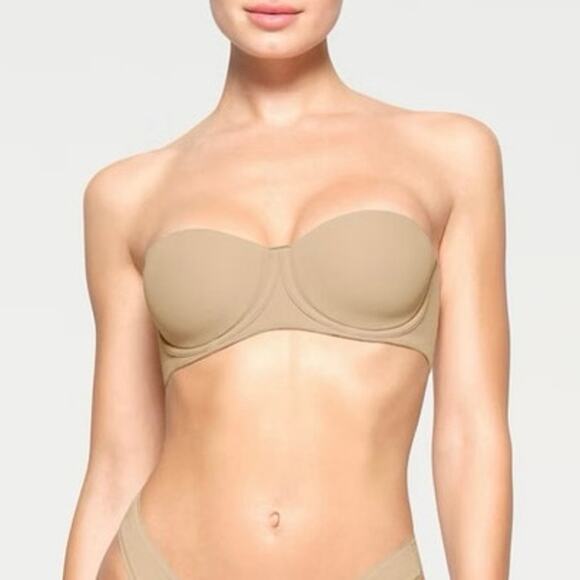 Skims NWT Neutral Mica Fits Everybody Convertible Strapless Bra Size 32B - Picture 1 of 7